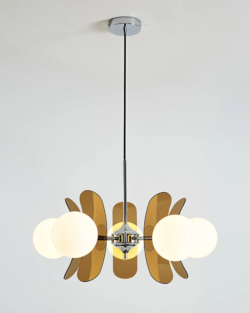 Moderne Sputnik Kroonluchter met Gekleurde Acryl Elementen en Witte Glazen Bollen – Design Hanglamp Meerdere Lichtpunten | Sansoti
