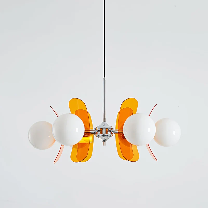 Moderne Sputnik Kroonluchter met Gekleurde Acryl Elementen en Witte Glazen Bollen – Design Hanglamp Meerdere Lichtpunten | Sansoti
