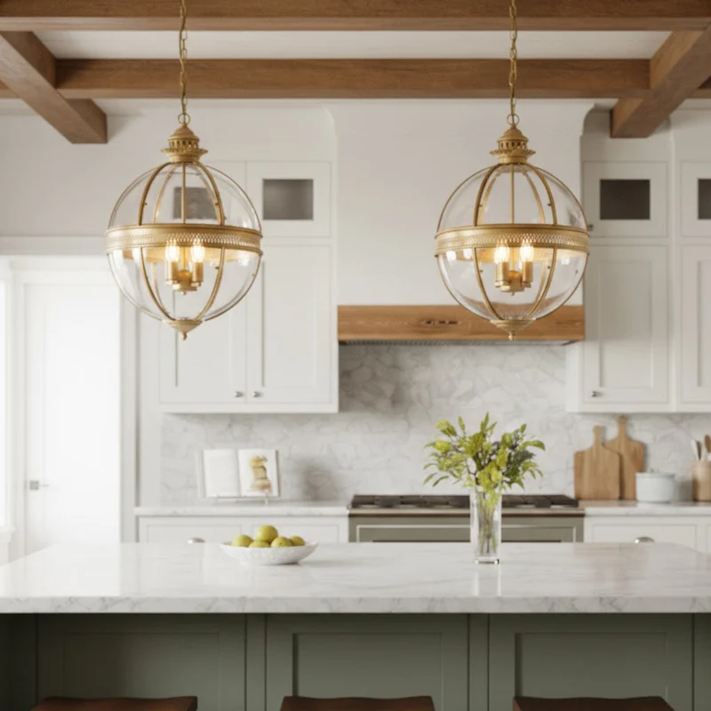 Barok Hanglamp met Glazen Kappen en Gouden Afwerking – Luxe Design Kroonluchter 3-Lichts | Sansoti