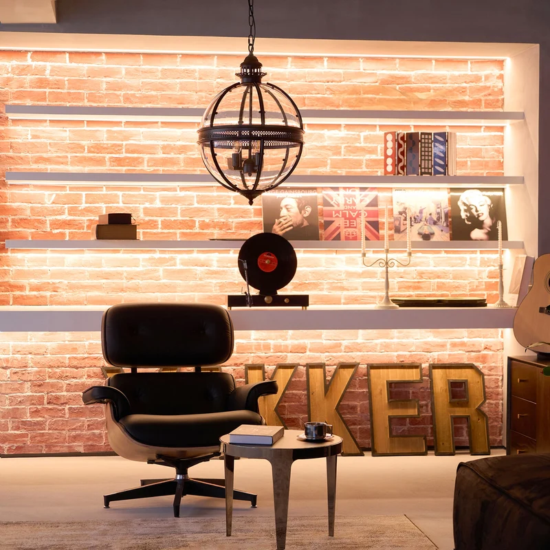 Barok Hanglamp met Glazen Kappen en Gouden Afwerking – Luxe Design Kroonluchter 3-Lichts | Sansoti