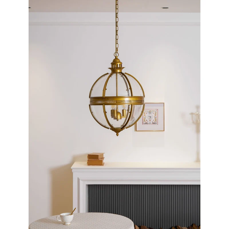 Barok Hanglamp met Glazen Kappen en Gouden Afwerking – Luxe Design Kroonluchter 3-Lichts | Sansoti