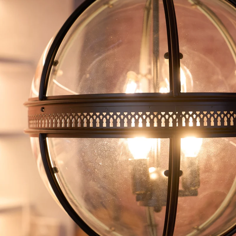 Barok Hanglamp met Glazen Kappen en Gouden Afwerking – Luxe Design Kroonluchter 3-Lichts | Sansoti