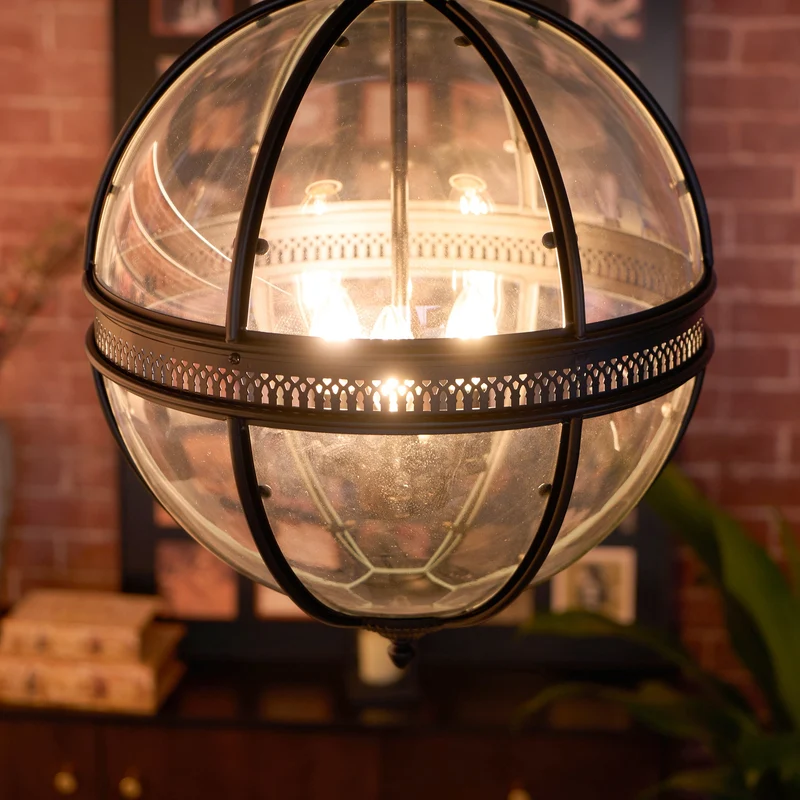 Barok Hanglamp met Glazen Kappen en Gouden Afwerking – Luxe Design Kroonluchter 3-Lichts | Sansoti