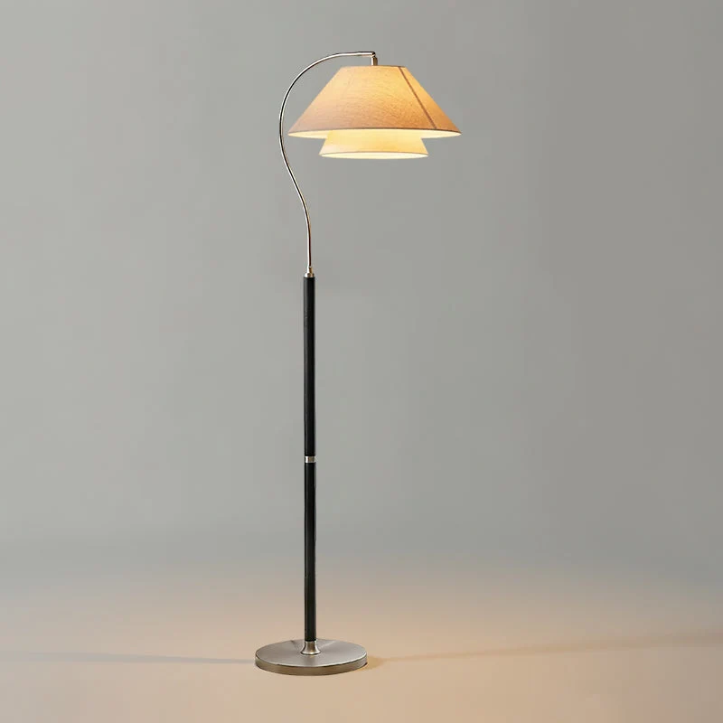 Luxe Vloerlamp met Dubbele Stoffen Kap en Houten Details – 155 cm Hoog Design Statement | Sansoti