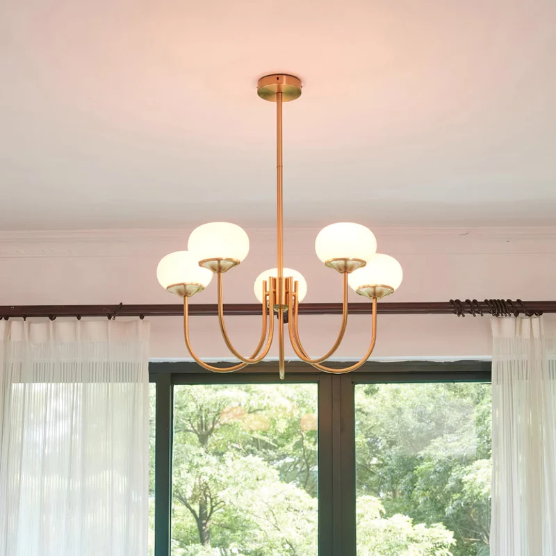 Glazen Kroonluchter Met Roze Witte Of Creme Bollen En Gouden Of Chromen Frame Moderne Design Kroonluchter Met 3 Of 5 Lichtpunten Voor Woonkamer En Eetkamer | Sansoti