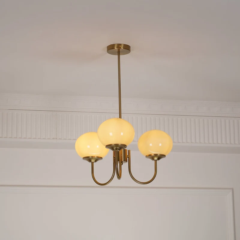 Glazen Kroonluchter Met Roze Witte Of Creme Bollen En Gouden Of Chromen Frame Moderne Design Kroonluchter Met 3 Of 5 Lichtpunten Voor Woonkamer En Eetkamer | Sansoti