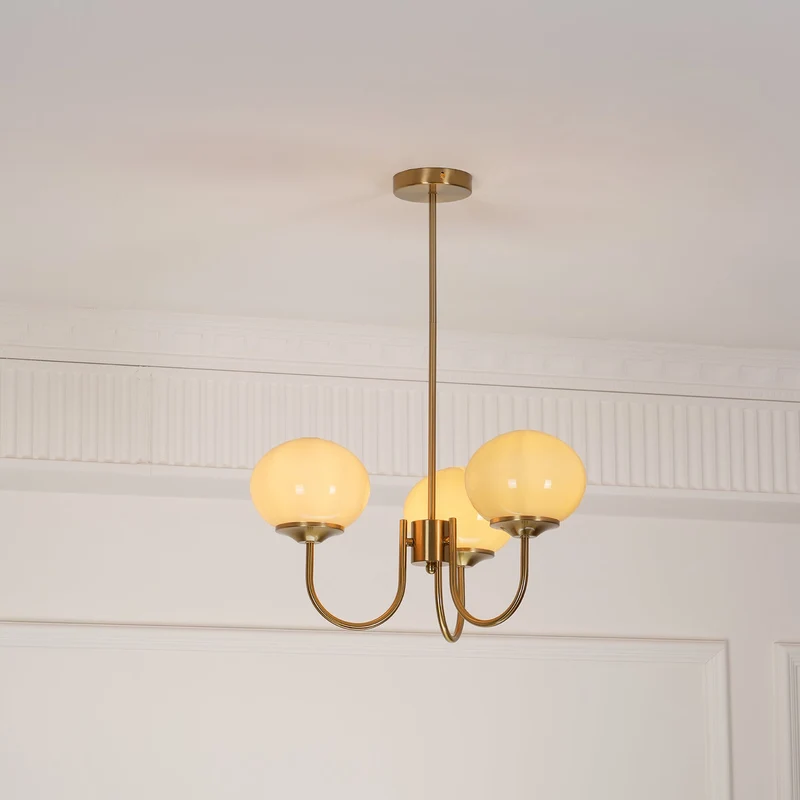 Glazen Kroonluchter Met Roze Witte Of Creme Bollen En Gouden Of Chromen Frame Moderne Design Kroonluchter Met 3 Of 5 Lichtpunten Voor Woonkamer En Eetkamer | Sansoti