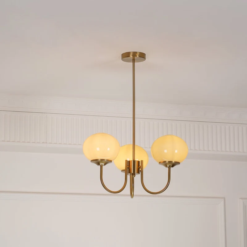 Glazen Kroonluchter Met Roze Witte Of Creme Bollen En Gouden Of Chromen Frame Moderne Design Kroonluchter Met 3 Of 5 Lichtpunten Voor Woonkamer En Eetkamer | Sansoti