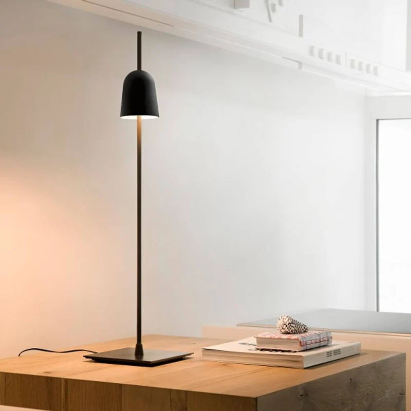 Luceplan LED Schreibtischlampe Ascent schwarz