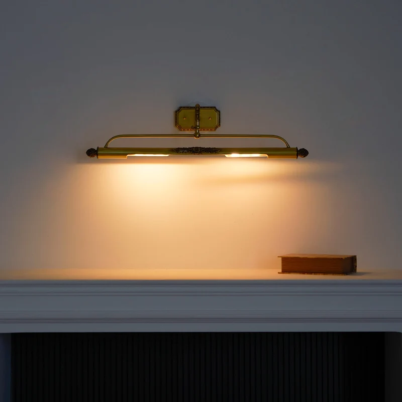 Messing Schilderij Wandlamp met Geïntegreerde Verlichting – Luxe Galerijverlichting in Antiek Messing | Sansoti