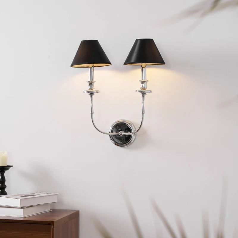 Moderne Wandlamp met Zwarte Stoffen Kap in Messing, Nikkel of Zwart – 1 of 2 Lichtpunten Design Verlichting | Sansoti
