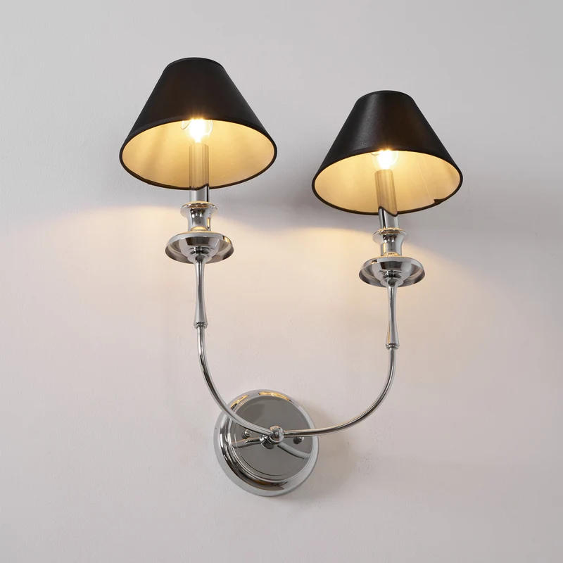 Moderne Wandlamp met Zwarte Stoffen Kap in Messing, Nikkel of Zwart – 1 of 2 Lichtpunten Design Verlichting | Sansoti