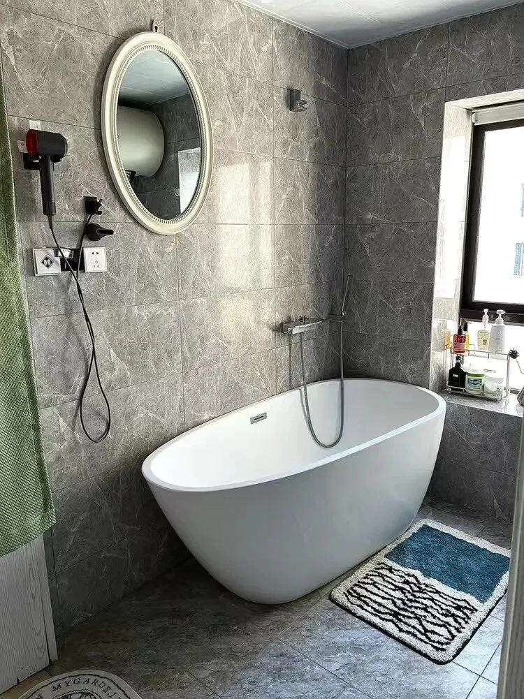 Luxe antislip badmat met abstract design voor moderne badkamers | Sansoti