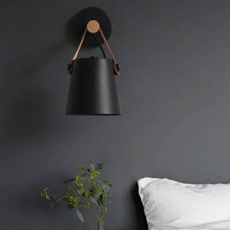Scandinavische Houten Wandlamp Met Metalen Kap En Leren Band Moderne Design Wandverlichting Voor Slaapkamer Woonkamer Hal Met E27 Fitting | Sansoti