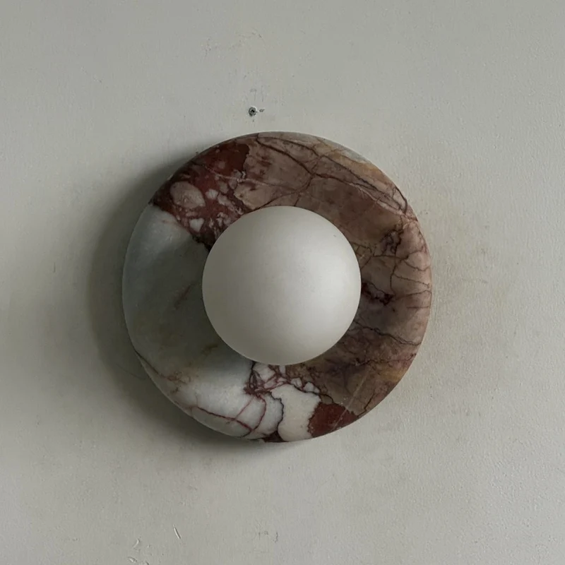 Ronde Design Wandlamp Met Marmeren Achterplaat En Glazen Bol Voor Hal En Slaapkamer | Sansoti
