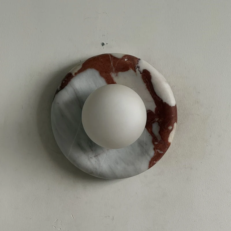 Ronde Design Wandlamp Met Marmeren Achterplaat En Glazen Bol Voor Hal En Slaapkamer | Sansoti