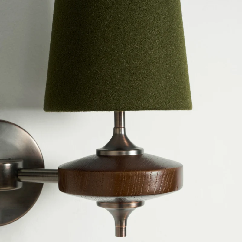 Design Wandlamp Met Houten Details En Stoffen Kap Geïnspireerd Op De Nikau Palm | Sansoti