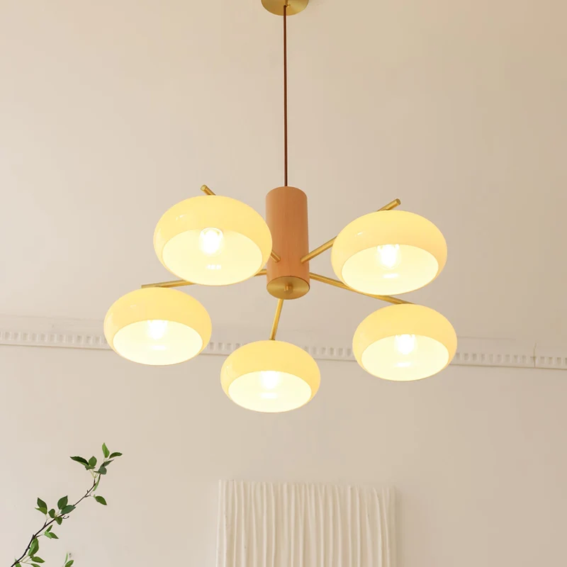 Ovale Design Kroonluchter Met Glazen Kappen En Messing Details Voor Woonkamer En Eetkamer | Sansoti