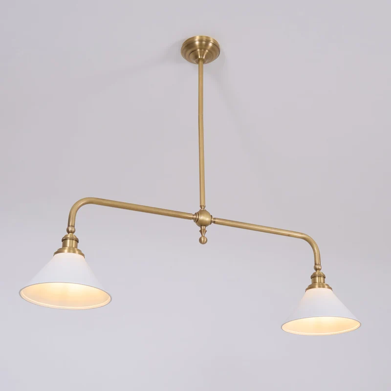 Luxe Design Hanglamp Met Witte Glazen Kappen Voor Eettafel En Keukeneiland In Messing Afwerking | Sansoti