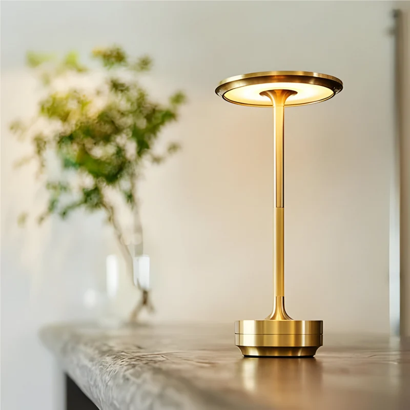 Tafellamp Draadloos LED Dimbaar Metaal Goud Zwart Zilver Oplaadbaar Touchlamp Nachtlamp Bureau Lamp Modern Design | Sansoti