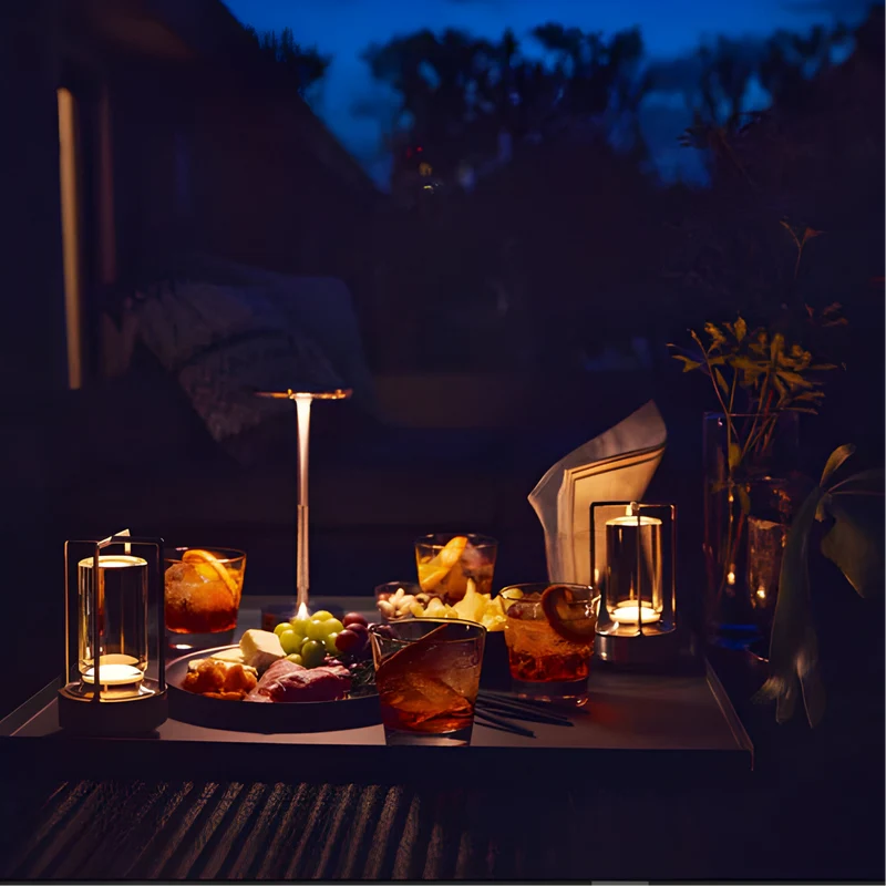 Tafellamp Draadloos LED Dimbaar Metaal Goud Zwart Zilver Oplaadbaar Touchlamp Nachtlamp Bureau Lamp Modern Design | Sansoti