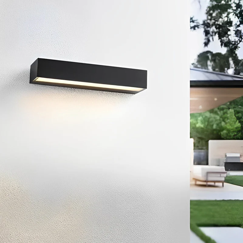 Moderne Buiten Wandlamp Met Lineair LED Licht En IP65 Waterdichte Aluminium Behuizing Voor Gevel, Entree En Garage | Sansoti