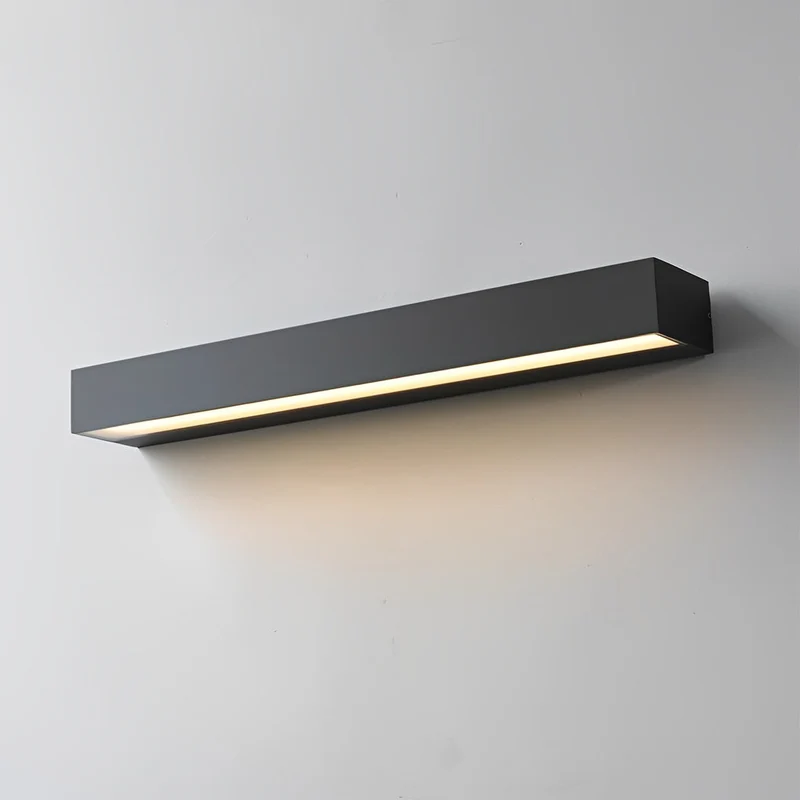 Moderne Buiten Wandlamp Met Lineair LED Licht En IP65 Waterdichte Aluminium Behuizing Voor Gevel, Entree En Garage | Sansoti