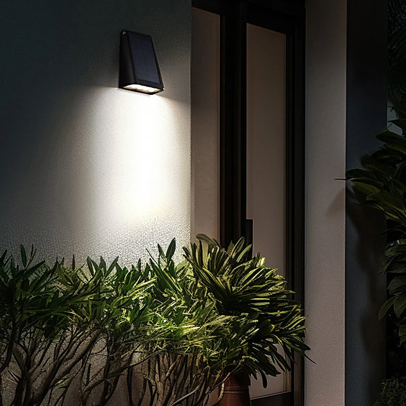 Solar Downlight Wandlamp Voor Buiten Met Verstelbaar Zonnepaneel En IP65 | Sansoti