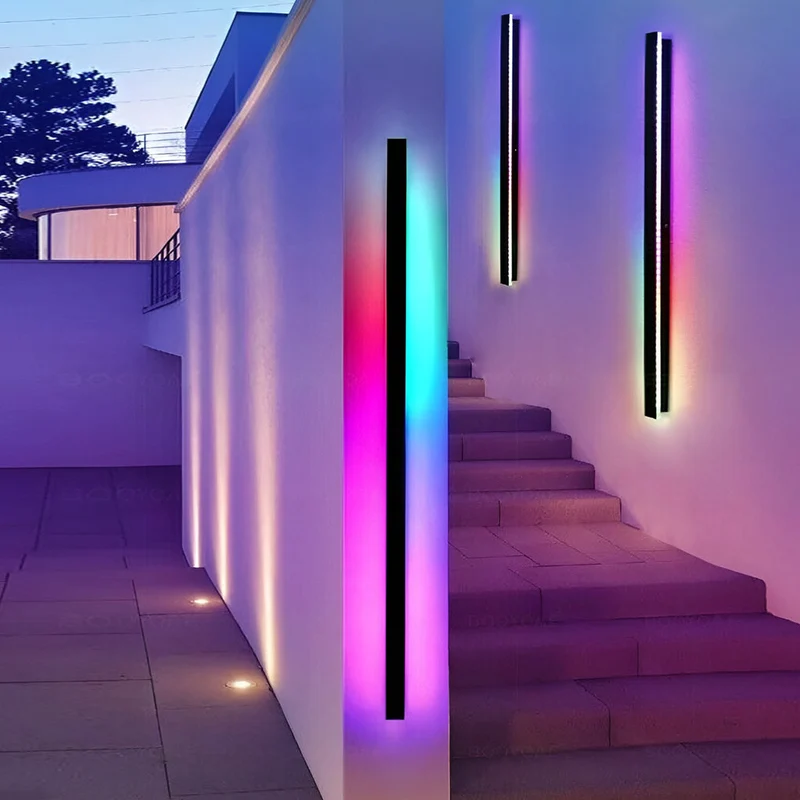 Moderne Waterdichte Lineaire Buiten Wandlamp Met LED En IP65 Bescherming | Sansoti