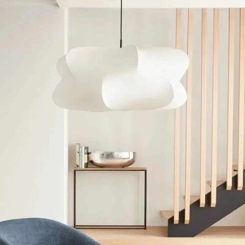 Wabi sabi zijde hanglamp met zachte gloed en Japans minimalistisch design voor serene interieurs | Sansoti
