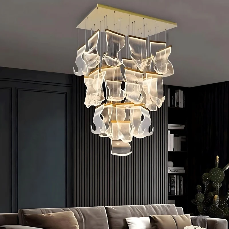 Moderne Design Kroonluchter Met Gelaagde Acryl Bladen En Verstelbare Hoogte | Sansoti