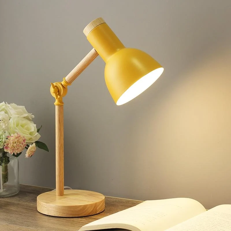 Scandinavische Bureau En Tafellamp Met Houten Voet En Verstelbare Metalen Kap Voor Werkplek En Nachtkastje | Sansoti