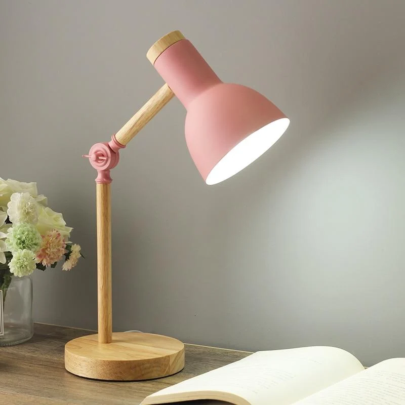Scandinavische Bureau En Tafellamp Met Houten Voet En Verstelbare Metalen Kap Voor Werkplek En Nachtkastje | Sansoti