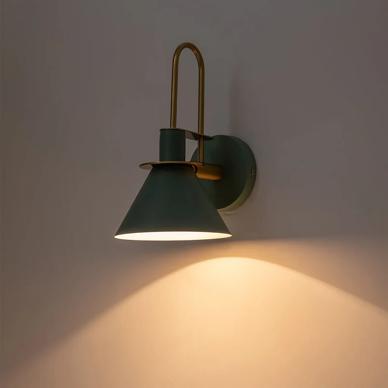 Wandlamp Kegel Zwart Wit Groen Messing 31cm E26 Mid-Century Slaapkamer Entree Gang Eetkamer Vintage Wandspot Traphal Retro | Sansoti