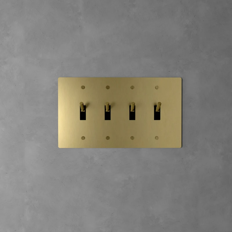 Luxe Messing Tuimelschakelaar Met Minimalistisch Design En Hoogwaardige Afwerking | Sansoti