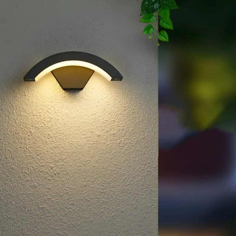 Buiten wandlamp met bewegingssensor, LED en weerbestendig design | Sansoti