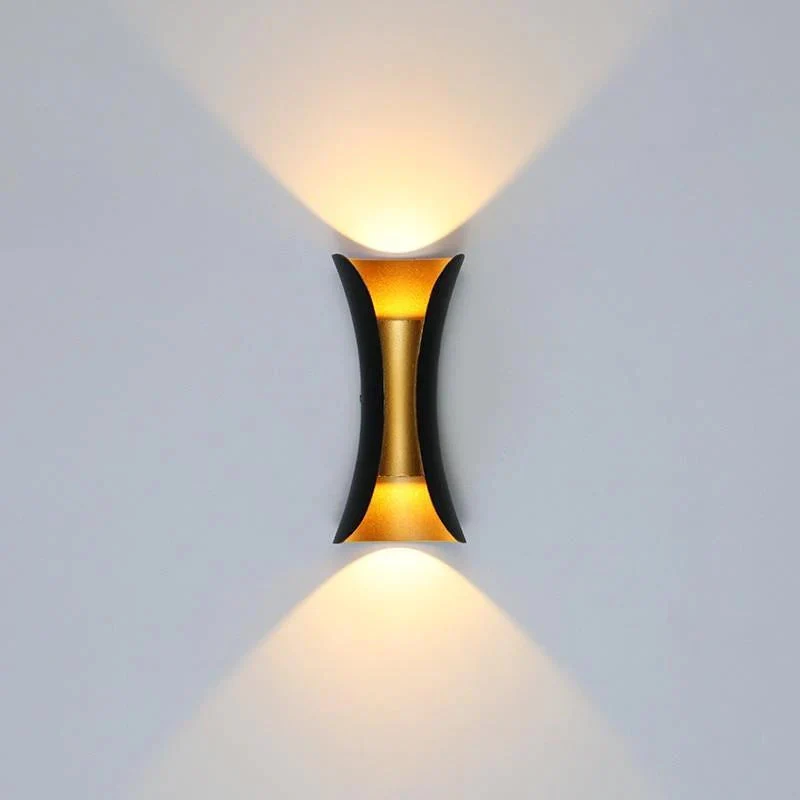 Wandlamp Buiten Metaal Zwart Wit LED Modern Design Tuin Terras Ingang Gevel Sfeervol | Sansoti