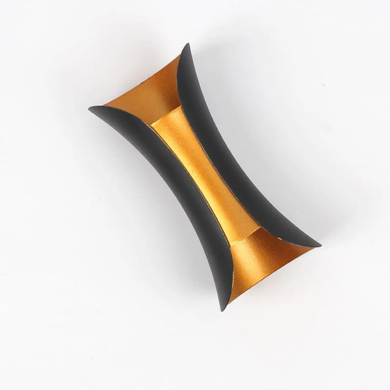 Wandlamp Buiten Metaal Zwart Wit LED Modern Design Tuin Terras Ingang Gevel Sfeervol | Sansoti