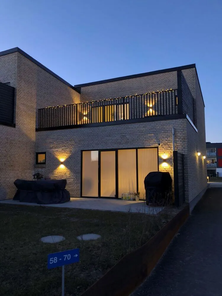 Rold LED Außen-Wandleuchte IP44 Schwarz