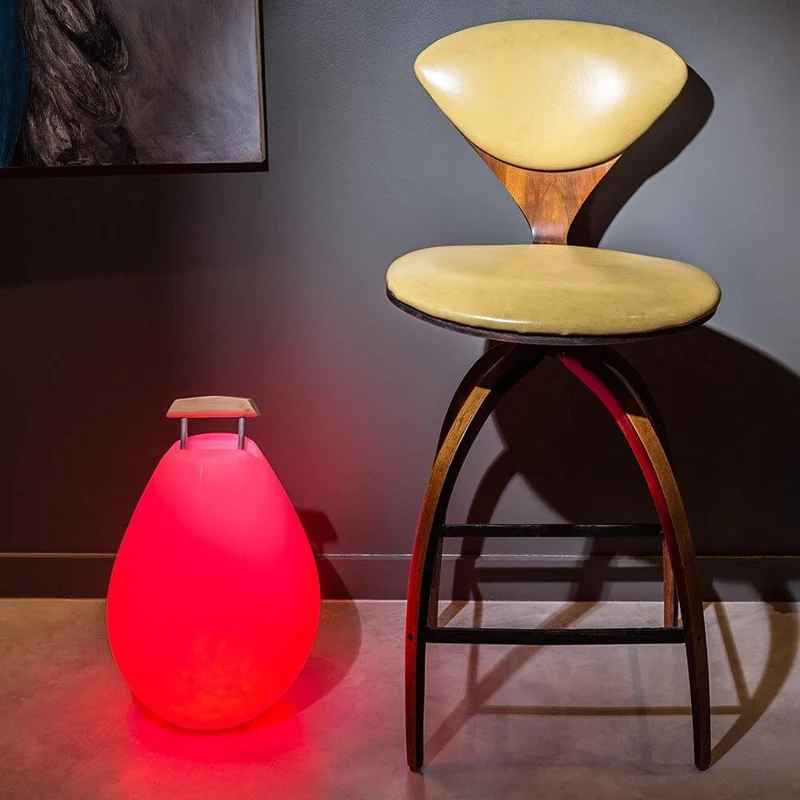 Akku LED-Dekolampe Vessel S mit Holzgriff & App-Steuerung