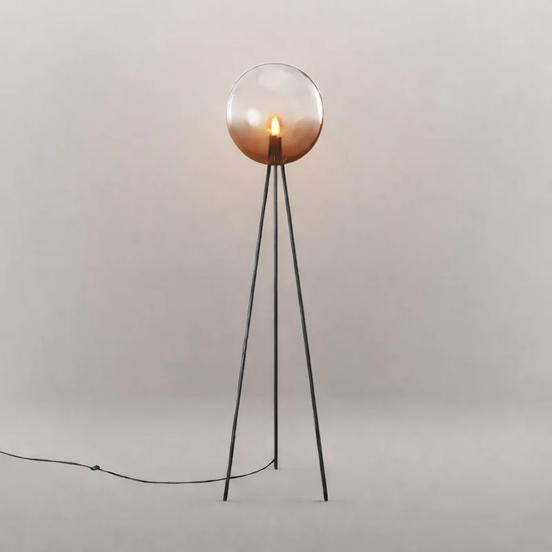 s.luce Dreibein-Stehleuchte Orb Tripod 160cm mit Glaskugel