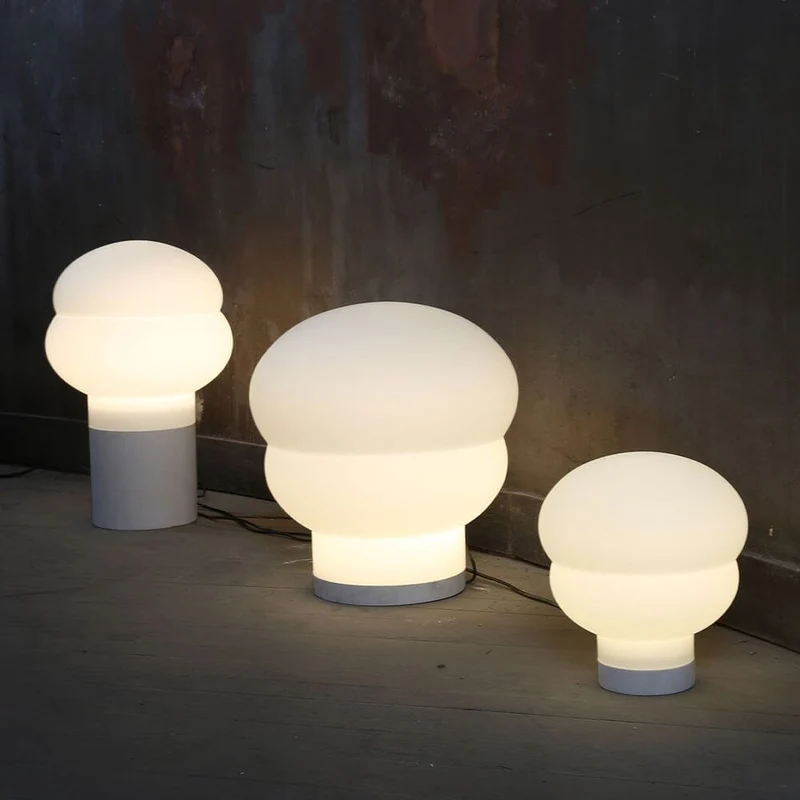 Pulpo LED Tischleuchte Kumo High 54 cm Ø 35cm