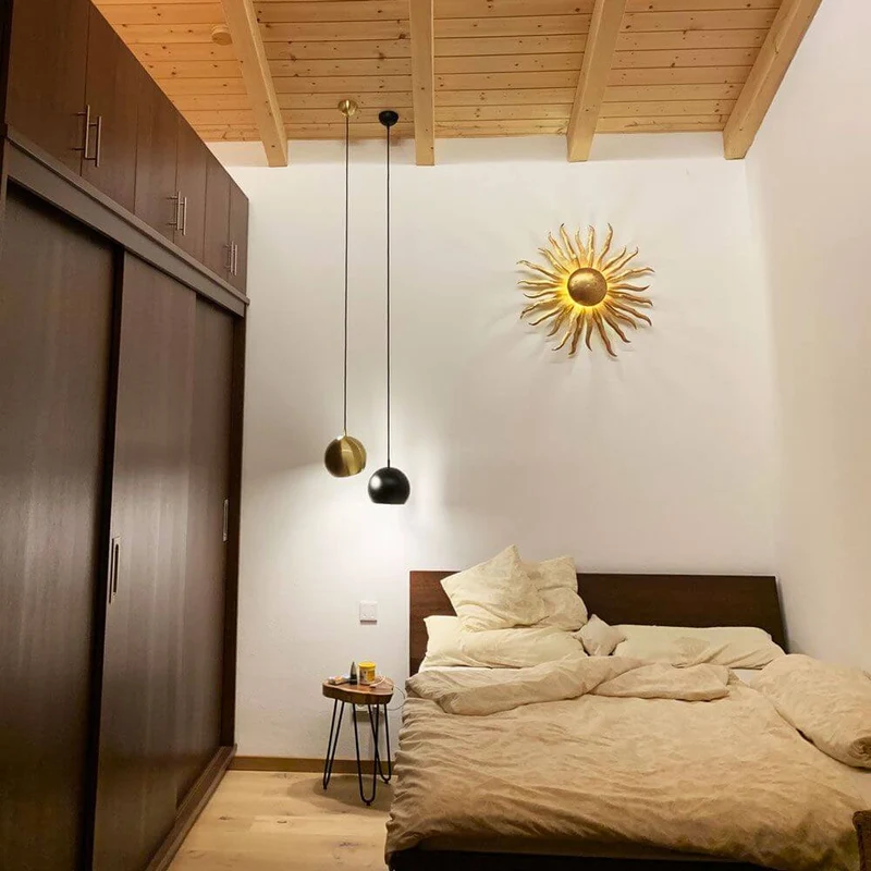 s.luce Ball Metall Pendelleuchte mit drehbarem tauschbaren Schirm